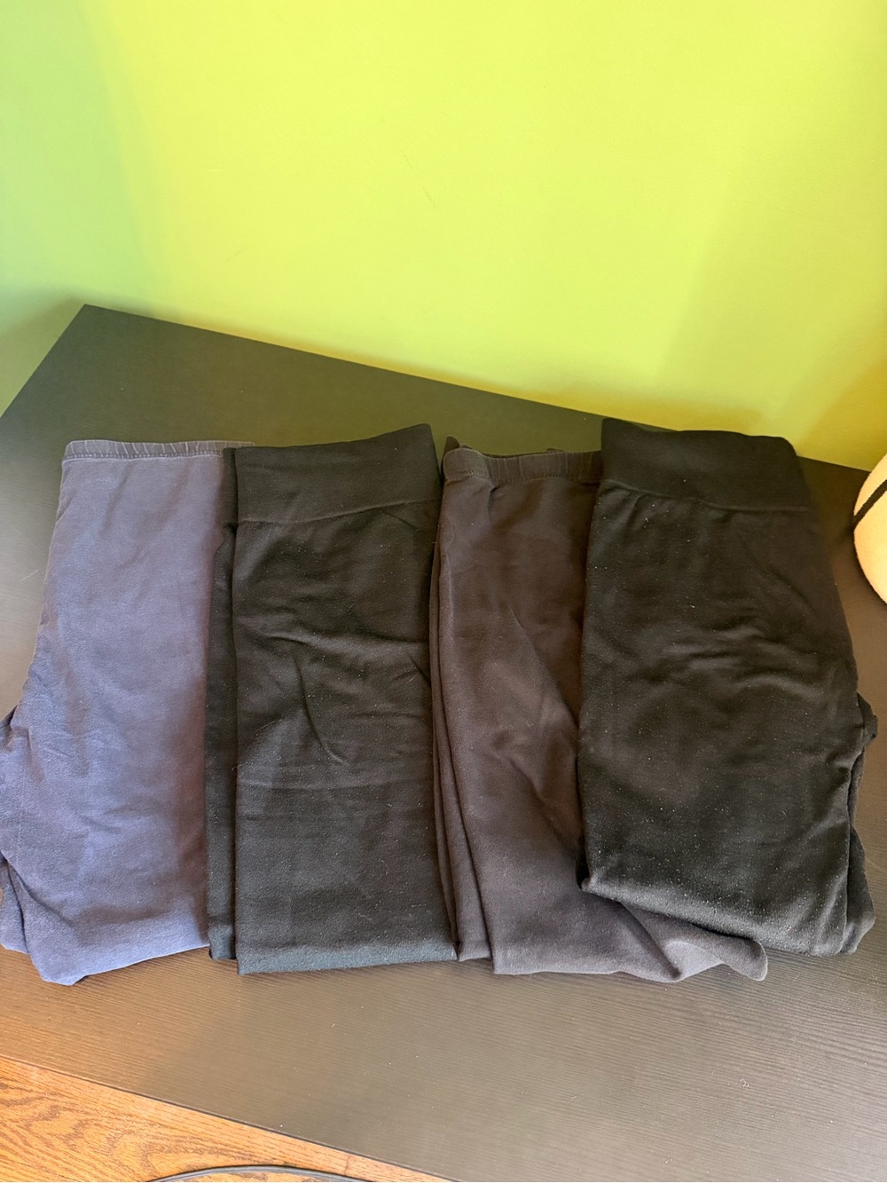 Lot of XL Leggings - Lemon- unbranded and Clandestine